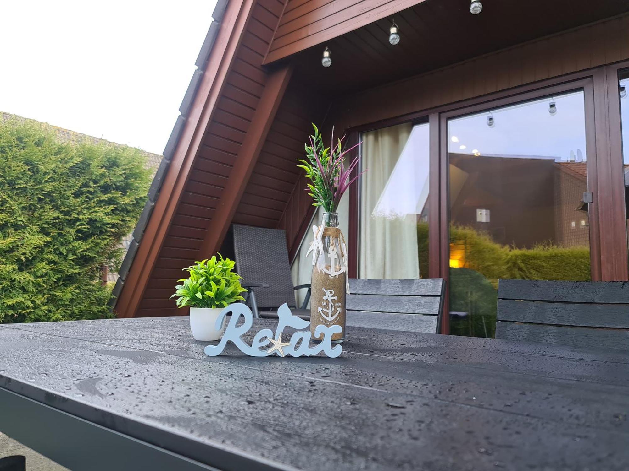 Haus Blume Villa Carolinensiel Bagian luar foto